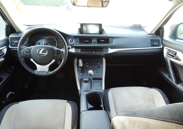 Lexus CT cena 90900 przebieg: 34874, rok produkcji 2020 z Sieradz małe 301